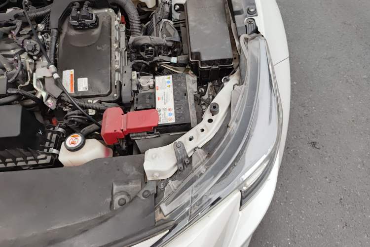 Used Toyota Levin 2021 Dual-Engine 1.8H E-CVT Luxury Edition Engine Bay Left