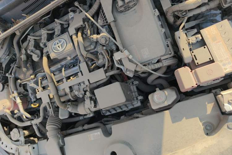 Used Toyota Levin 2021 Dual-Engine 1.8H E-CVT Luxury Edition Engine Bay Left