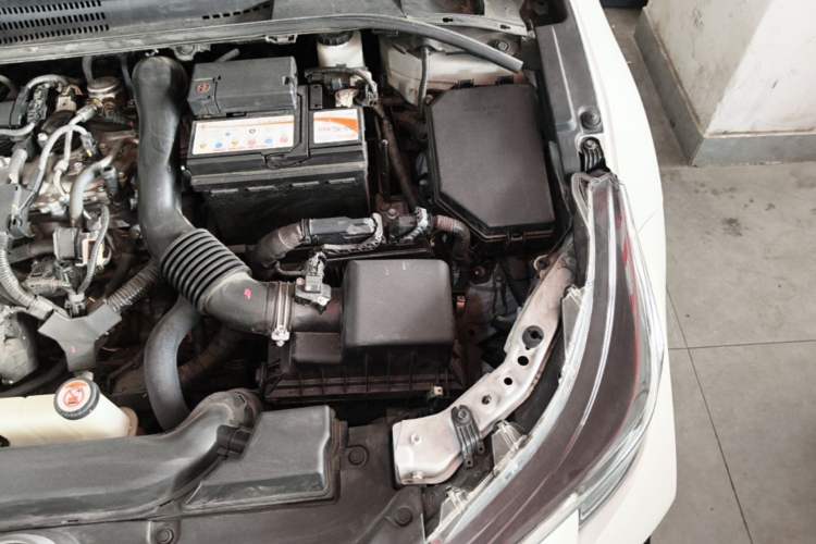 Used Toyota Levin 2021 185T CVT Sport Edition Engine Bay Left