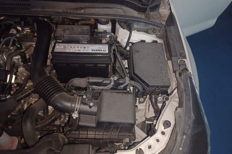 Used Toyota Levin 2021 185T CVT Luxury Edition Engine Bay Left