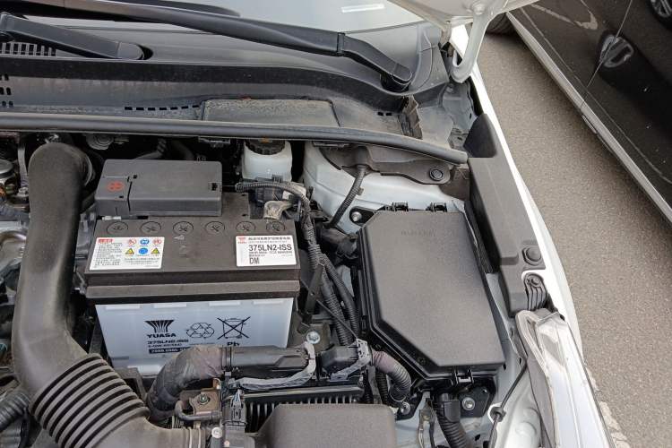 Used Toyota Levin 2021 185T CVT Luxury Edition Engine Bay Left