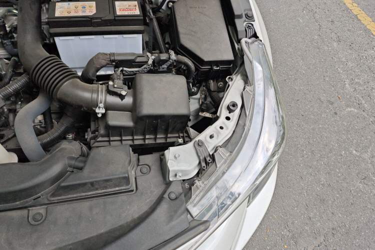 Used Toyota Levin 2021 185T CVT Luxury Edition Engine Bay Left