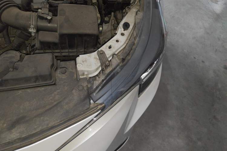 Used Toyota Levin 2021 185T CVT Luxury Edition Engine Bay Left