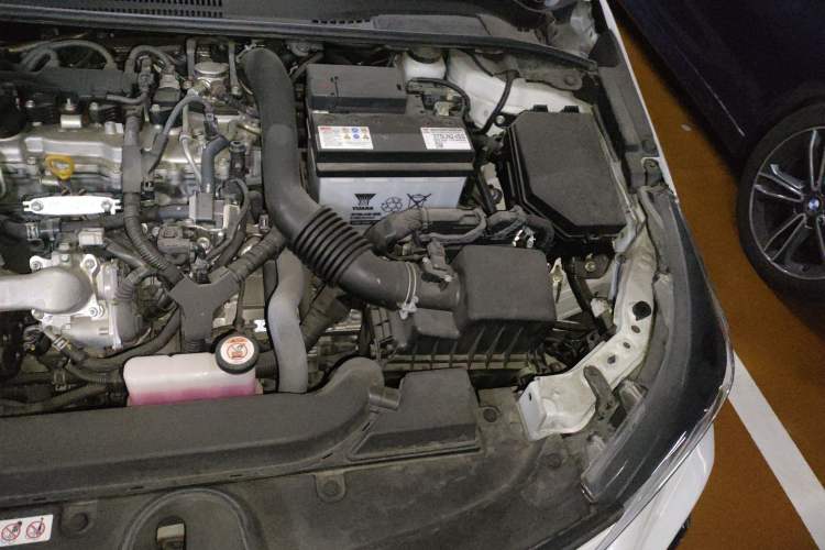 Used Toyota Levin 2021 185T CVT Sport Edition Engine Bay Left