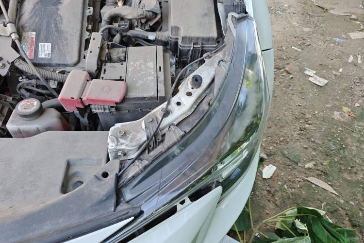 Used Toyota Levin 2021 Dual-Motor 1.8H E-CVT Leading Edition Engine Bay Left