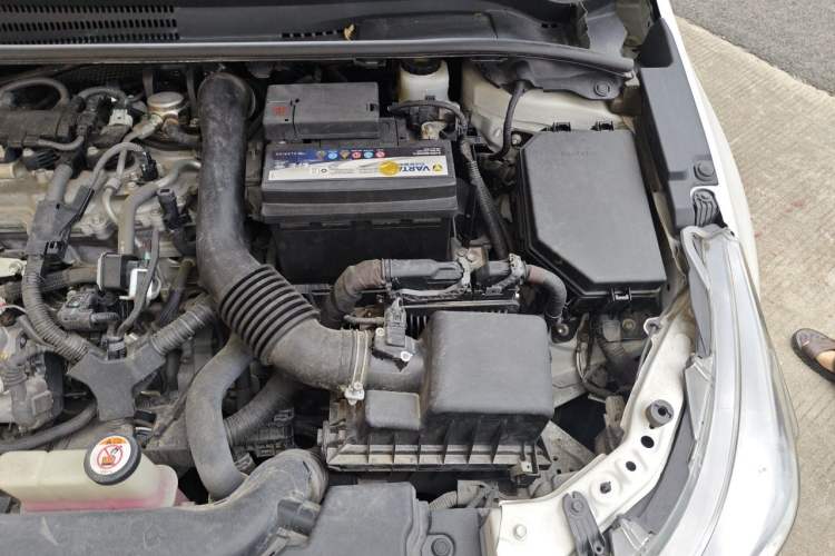Used Toyota Levin 2021 185T CVT Luxury Edition Engine Bay Left