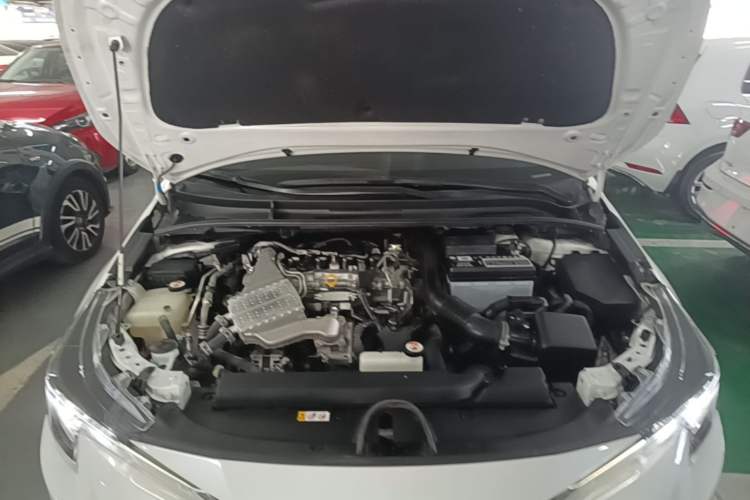 Used Toyota Levin 2021 185T CVT Luxury Edition Engine Bay