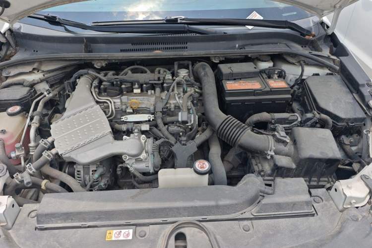 Used Toyota Levin 2021 185T CVT Luxury Edition Engine Bay