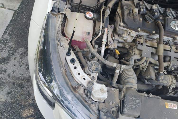 Used Toyota Levin 2021 Dual-Engine 1.8H E-CVT Luxury Edition Engine Bay Right