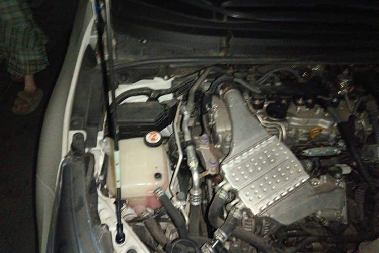 Used Toyota Levin 2021 185T CVT Sport Edition Engine Bay Right