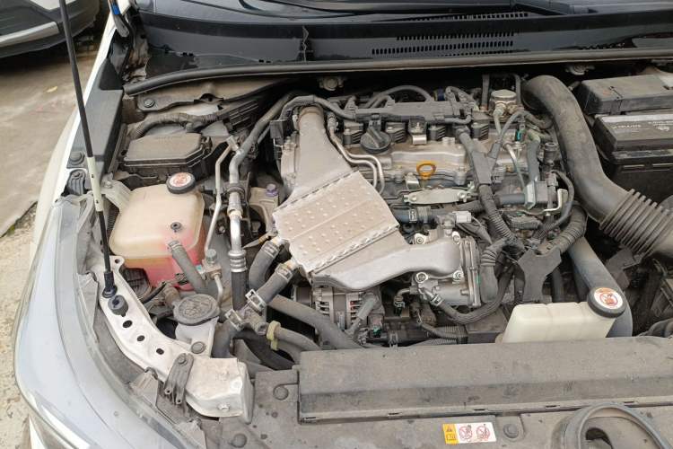 Used Toyota Levin 2021 185T CVT Luxury Edition Engine Bay Right