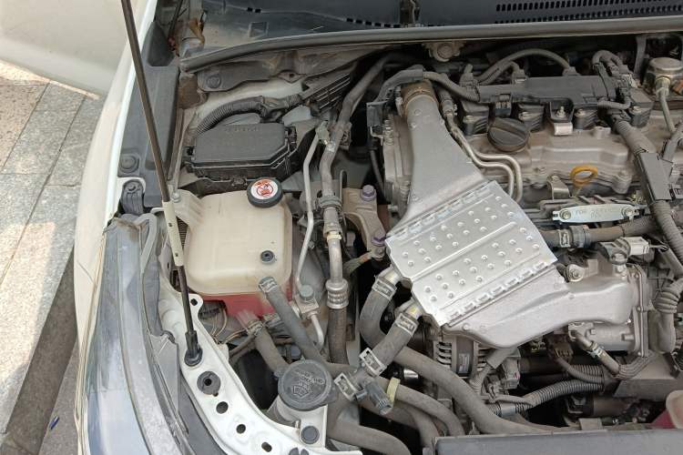 Used Toyota Levin 2021 185T CVT Sport Edition Engine Bay Right