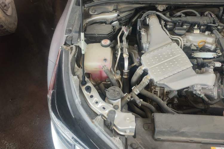 Used Toyota Levin 2021 185T CVT Luxury Edition Engine Bay Right