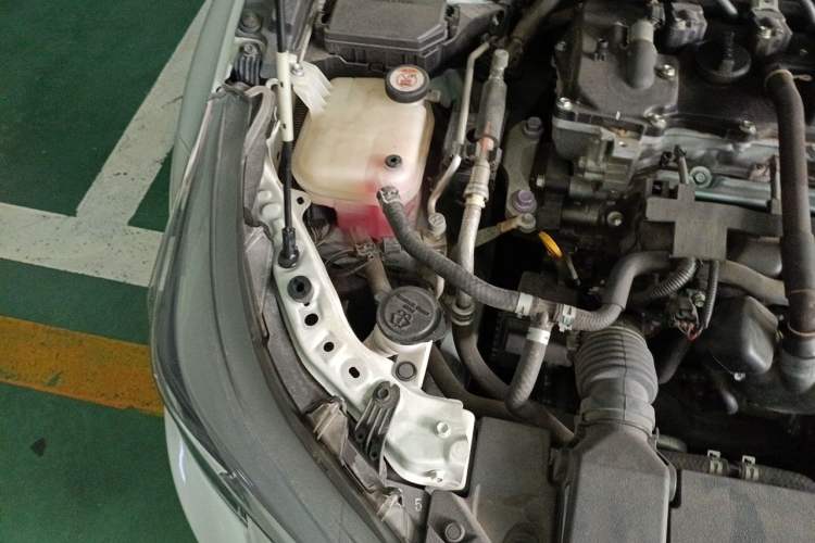 Used Toyota Levin 2021 Dual-Motor 1.8H E-CVT Leading Edition Engine Bay Right