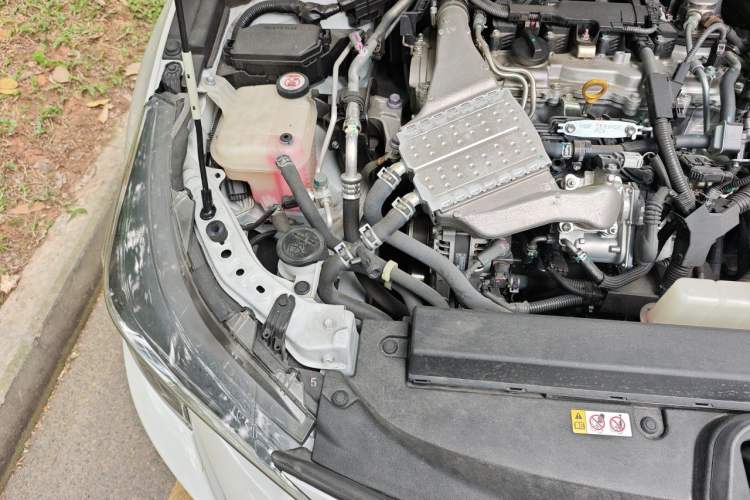 Used Toyota Levin 2021 185T CVT Luxury Edition Engine Bay Right