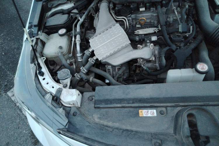 Used Toyota Levin 2021 185T CVT Luxury Edition Engine Bay Right