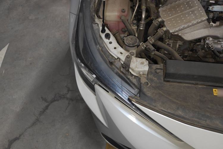 Used Toyota Levin 2021 185T CVT Luxury Edition Engine Bay Right