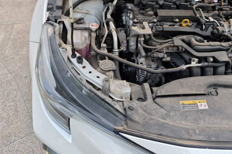 Used Toyota Levin 2021 2.0L Luxury Edition Engine Bay Right