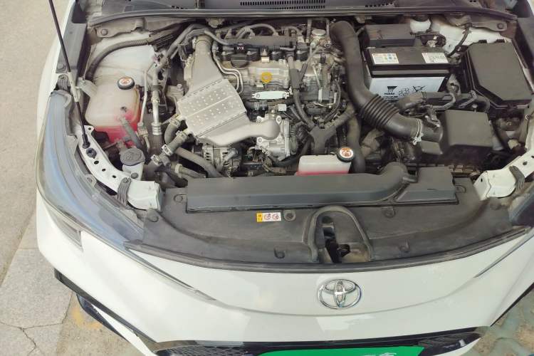 Used Toyota Levin 2021 185T CVT Sport Edition Engine Bay Right