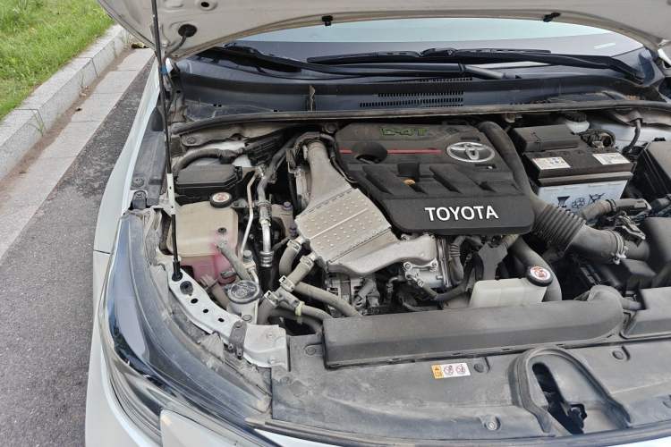 Used Toyota Levin 2021 185T CVT Sport Edition Engine Bay Right