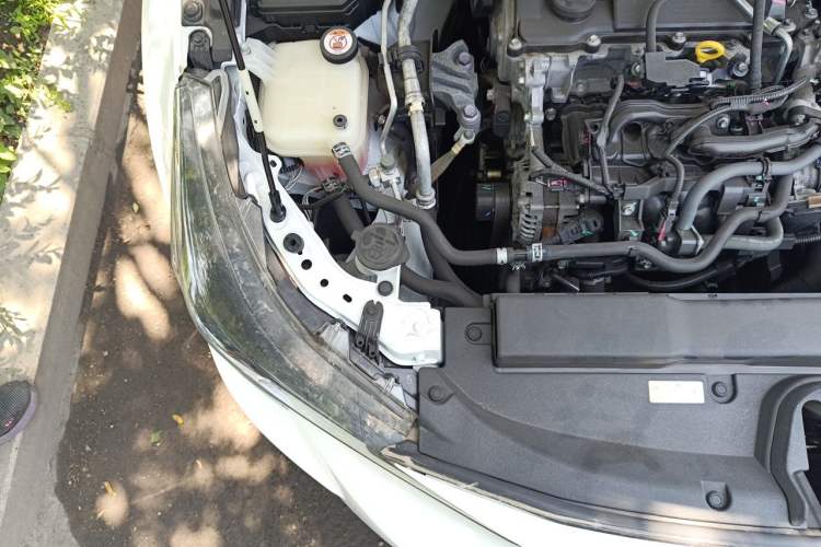 Used Toyota Levin 2021 TNGA 1.5L CVT Entry-Level Model Engine Bay Right