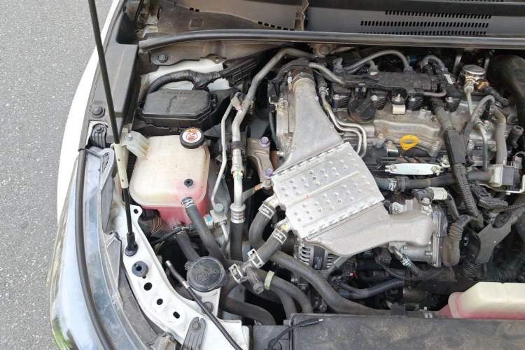 Used Toyota Levin 2021 185T CVT Entry-Level Version Engine Bay Right