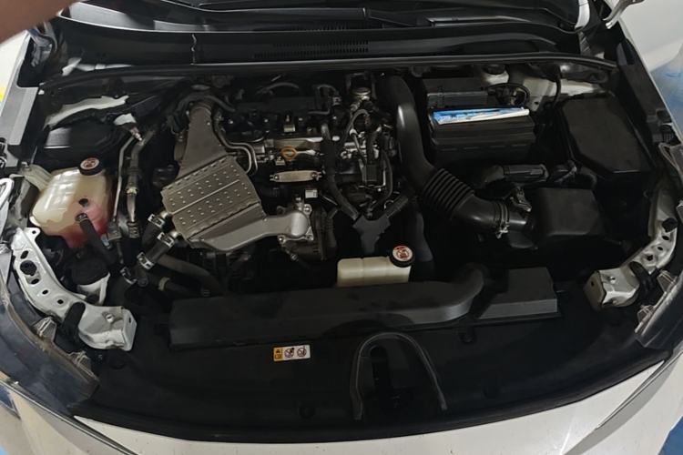 Used Toyota Levin 2021 185T CVT Luxury Edition Engine Bay