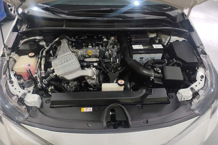 Used Toyota Levin 2021 185T CVT Luxury Edition Engine Bay