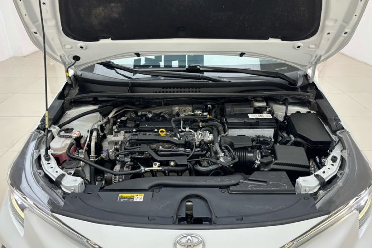 Used Toyota Levin 2021 2.0L Luxury Edition Engine Bay