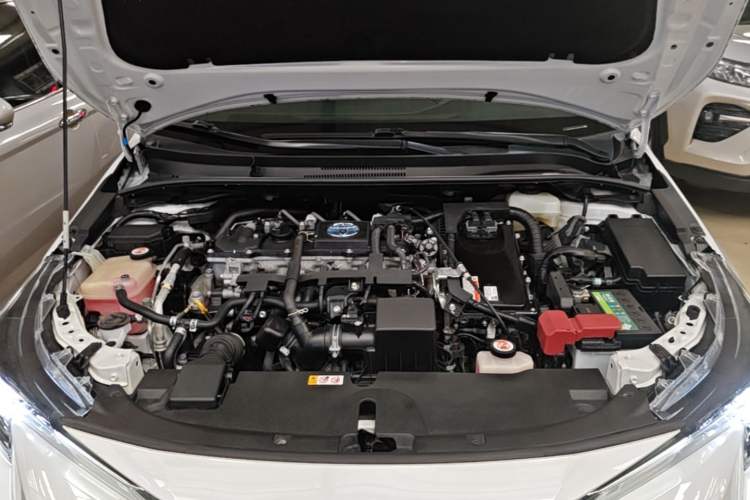 Used Toyota Levin 2021 Dual-Engine 1.8H E-CVT Luxury Edition Engine Bay
