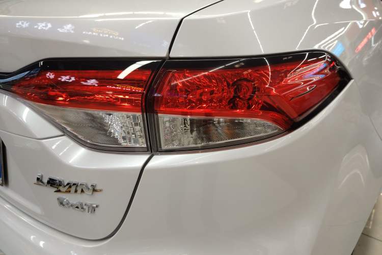 Used Toyota Levin 2021 185T CVT Luxury Edition Exterior 3