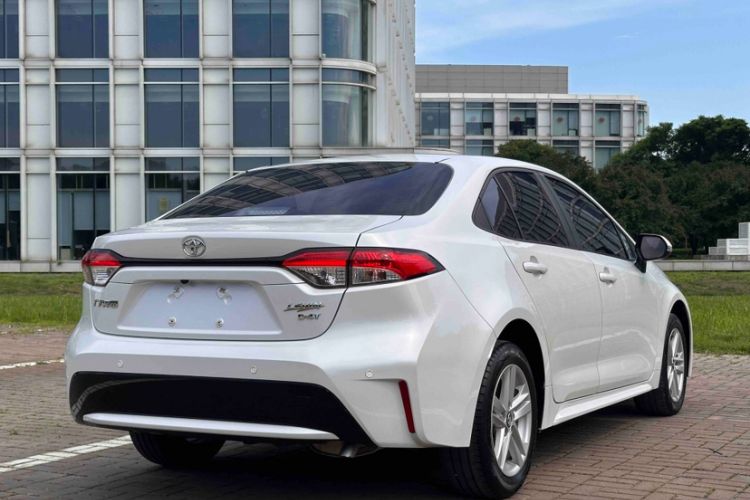 Used Toyota Levin 2021 185T CVT Luxury Edition Exterior 3