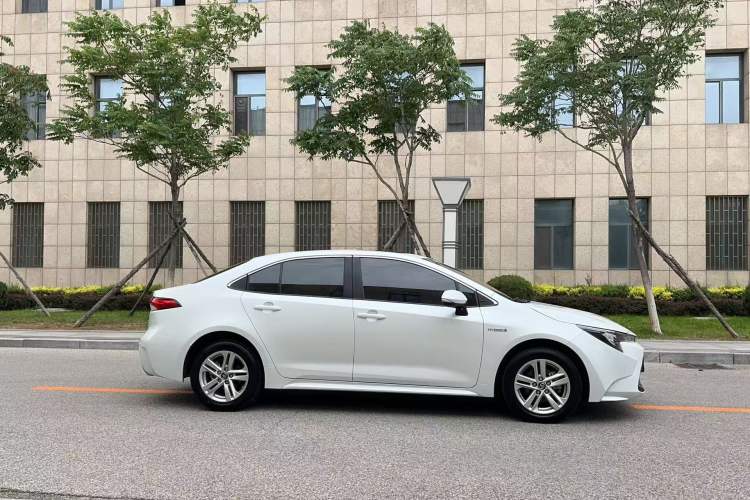 Used Toyota Levin 2021 Dual-Engine 1.8H E-CVT Luxury Edition Exterior 3