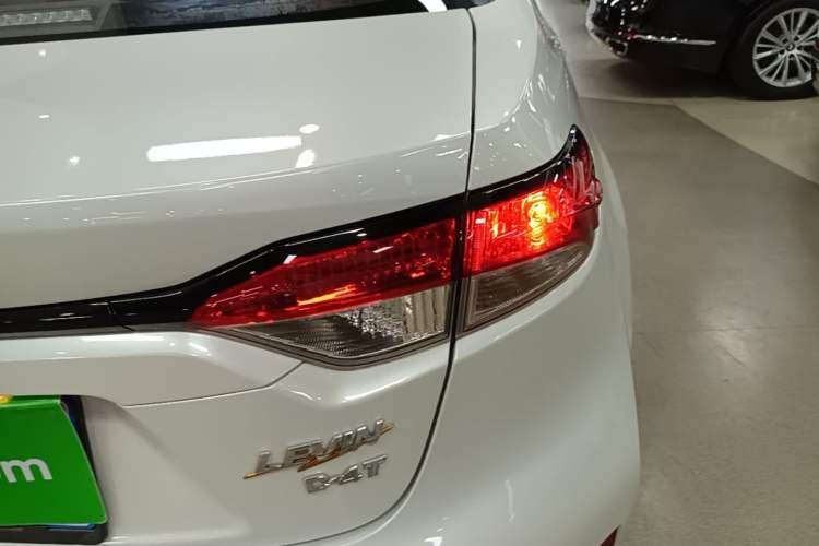 Used Toyota Levin 2021 185T CVT Sport Edition Exterior 3