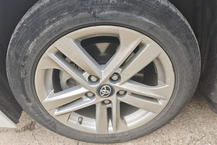 Used Toyota Levin 2021 185T CVT Luxury Edition Exterior 4