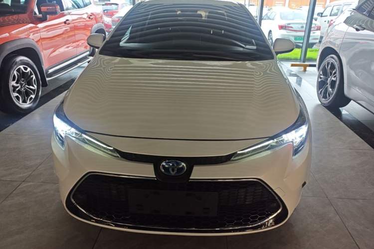 Used Toyota Levin 2021 Dual-Engine 1.8H E-CVT Luxury Edition Front