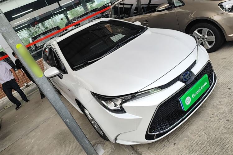 Used Toyota Levin 2021 Dual-Engine 1.8H E-CVT Luxury Edition Front Right 45 Deg