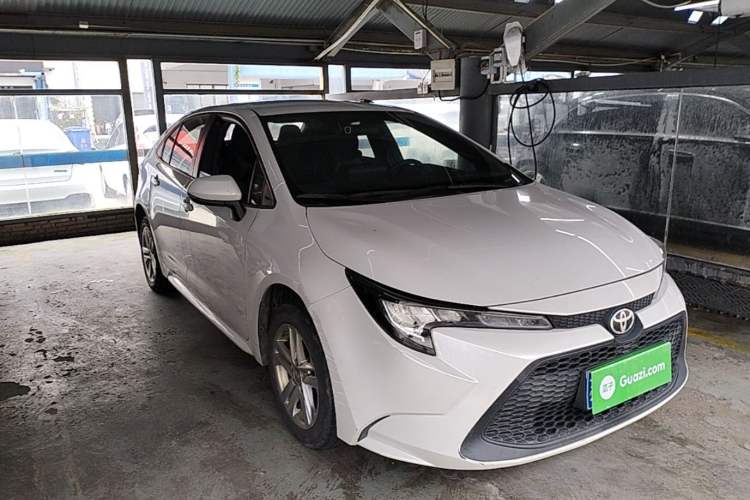 Used Toyota Levin 2021 185T CVT Entry-Level Version Front Right 45 Deg