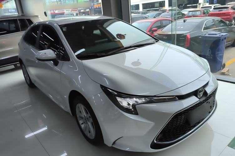 Used Toyota Levin 2021 185T CVT Luxury Edition Front Right 45 Deg