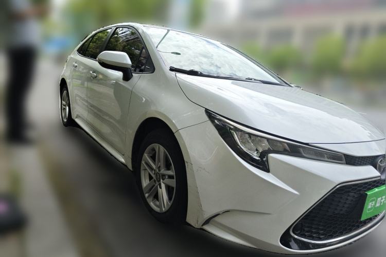 Used Toyota Levin 2021 185T CVT Luxury Edition Front Right 45 Deg