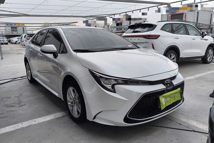 Used Toyota Levin 2021 185T CVT Luxury Edition Front Right 45 Deg
