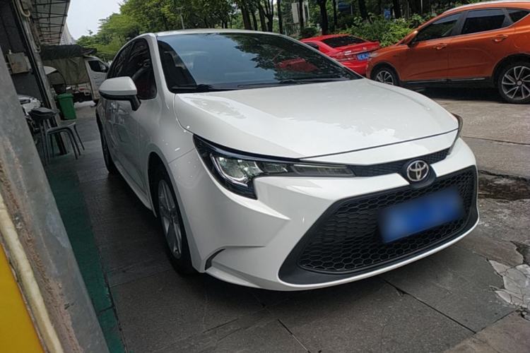 Used Toyota Levin 2021 TNGA 1.5L CVT Entry-Level Model Front Right 45 Deg