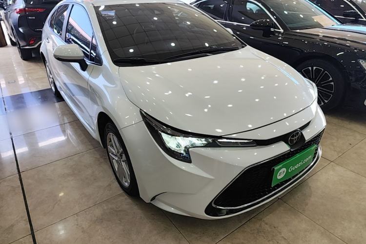 Used Toyota Levin 2021 185T CVT Luxury Edition Front Right 45 Deg