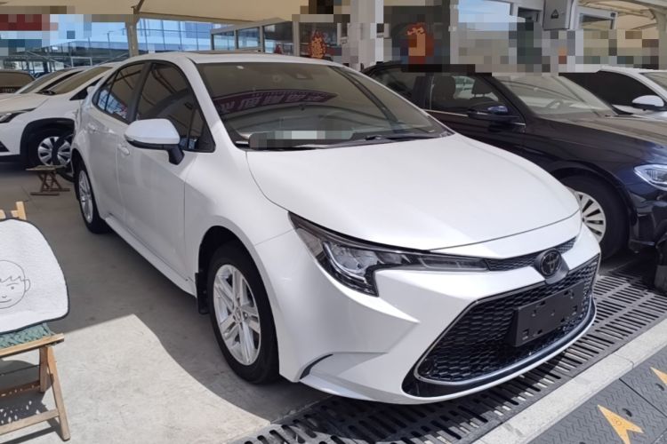 Used Toyota Levin 2021 185T CVT Luxury Edition Front Right 45 Deg