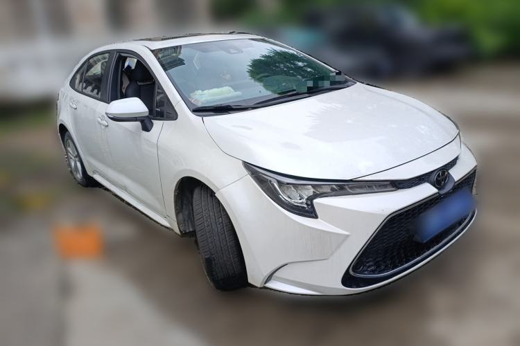 Used Toyota Levin 2021 185T CVT Luxury Edition Front Right 45 Deg