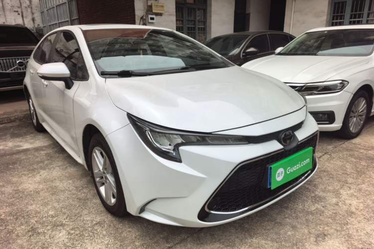 Used Toyota Levin 2021 185T CVT Luxury Edition Front Right 45 Deg
