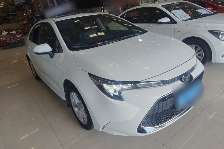 Used Toyota Levin 2021 185T CVT Luxury Edition Front Right 45 Deg