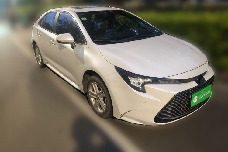 Used Toyota Levin 2021 185T CVT Luxury Edition Front Right 45 Deg