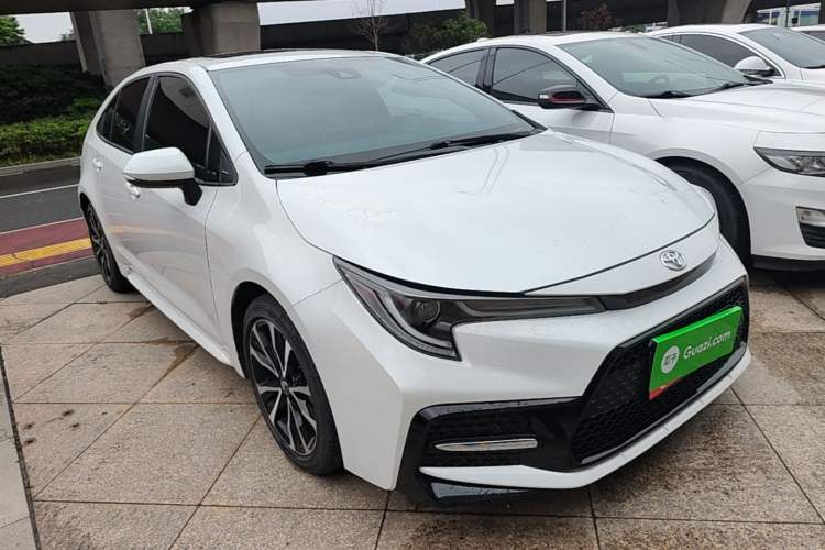Used Toyota Levin 2021 185T CVT Sport Edition Front Right 45 Deg