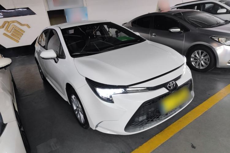 Used Toyota Levin 2021 185T CVT Entry-Level Version Front Right 45 Deg